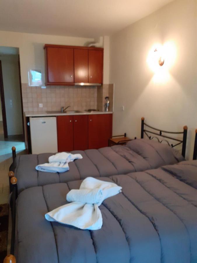 Ιωλκοσ Aparthotel Loutra Edipsou  Buitenkant foto